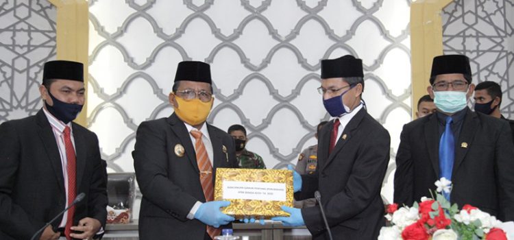 DPRK Paripurnakan Penyampaian Penjelasan Raqan Perubahan APBK Banda Aceh Tahun 2020