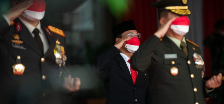 [FOTO]: Ketua DPRK Hadiri Upacara HUT RI di Kantor Gubernur Aceh