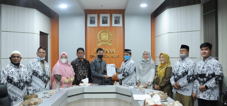 Silaturahmi ke Dewan, PGRI Banda Aceh Sampaikan Soal P3K dan Kompetensi Guru