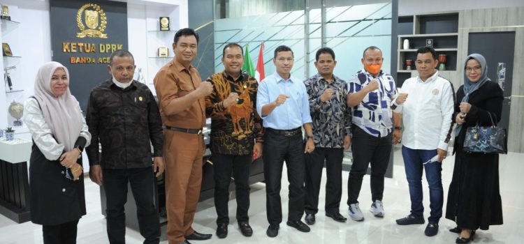 [FOTO]: Ketua DPRK Pidie Kunjungan Kerja ke DPRK Banda Aceh