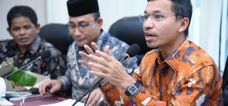 DPRK Banda Aceh Bahas DAU Bersama Senator Haji Uma