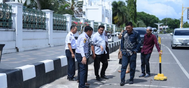 Komisi III DPRK Banda Aceh Minta Dishub Tingkatkan Ketertiban Parkir