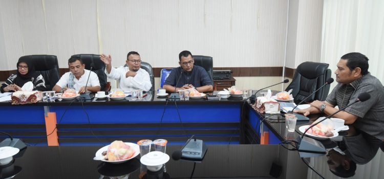Komisi I DPRK Banda Aceh Gelar Rapat Kerja Perdana dengan DPMG