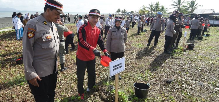Ketua DPRK Apresiasi Gerakan Penanaman Pohon ‘Aceh Hijau’ oleh Kapolresta Banda Aceh