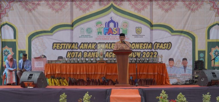 Ketua DPRK Farid Nyak Umar Tutup FASI Banda Aceh 2022