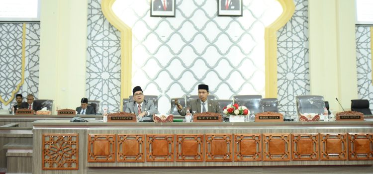 DPRK Banda Aceh Gelar Paripurna Penyampaian Laporan Hasil Reses