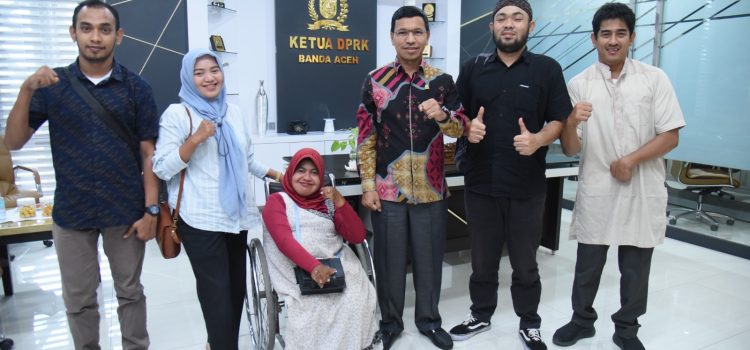 Temui Ketua DPRK Banda Aceh, Pengurus CYDC Curhat Perlunya Regulasi Pemberdayaan Disabilitas