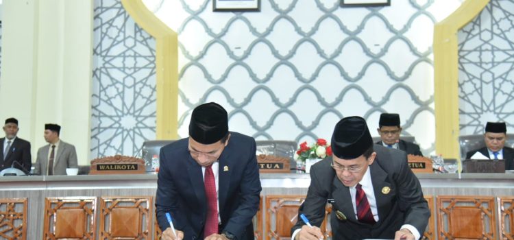 Dewan dan Pemko Tandatangani MoU KUA-PPAS APBK-P Banda Aceh Tahun Anggaran 2023
