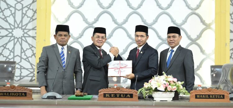 DPRK Banda Aceh Gelar Paripurna Penyampaian LKPJ Wali Kota TA 2023