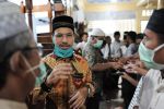 Bagi Ketua DPRK Banda Aceh Farid Nyak Umar, bertemu dengan warga merupakan momentum istimewa dan tak mesti dalam suasana formal.