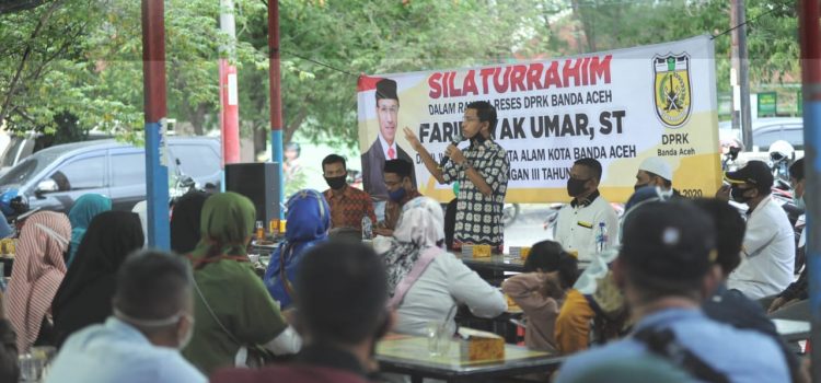 Farid Nyak Umar Ajak Warga Kuta Alam Patuhi Perwal tentang Prokes