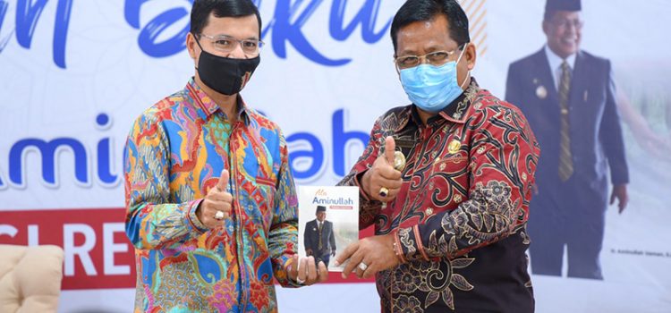 Ketua DPRK Sambut Baik Kehadiran Buku Karya Wali Kota Banda Aceh