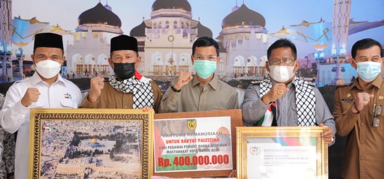 [FOTO]: Pemko Serahkan Donasi untuk Palestina Melalui KNRP Banda Aceh