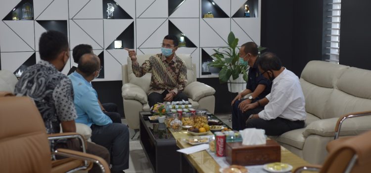 Ketua DPRK Terima Audiensi Panitia Konferensi PWI Aceh