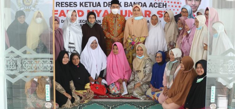 Reses di Gampong Keramat, Ketua DPRK Gelar Pengajian bagi Majelis Ta’lim