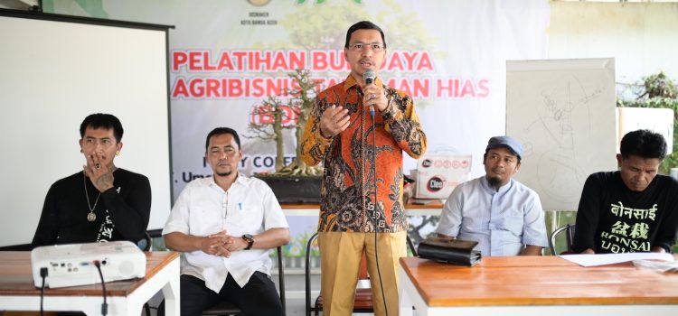 Ketua DPRK Harap Tanaman Bonsai Jadi Potensi Ekonomi Kreatif Baru di Banda Aceh