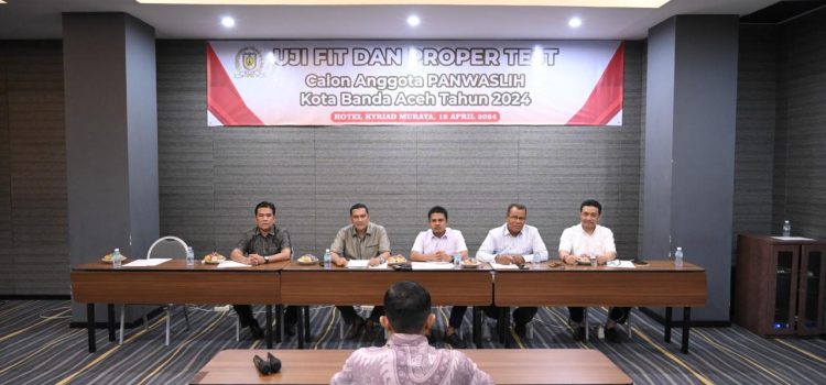 Tok! Dewan Tetapkan 5 Anggota Panwaslih Pilkada Banda Aceh