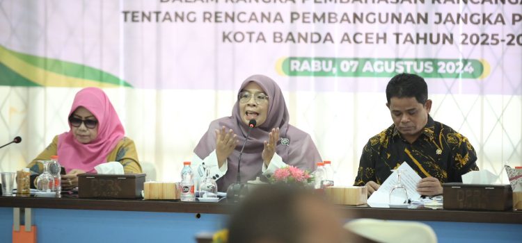 Banleg Gelar RDPU Raqan RPJP Banda Aceh Tahun 2025-2045