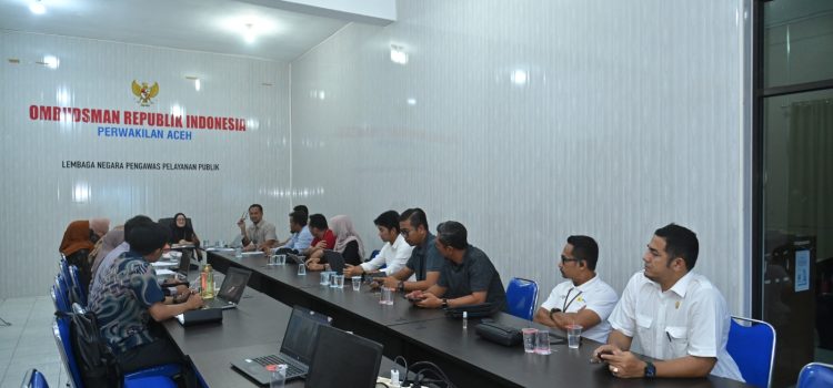 [FOTO] : Rapat Koordinasi Penyelesaian Laporan Masyarakat