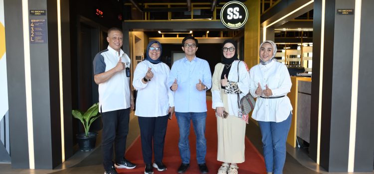 DPRK Banda Aceh Dukung Kolaborasi Sektor Jasa Penerbangan dan Kepariwisataan Tingkatkan Investasi DPRK Banda Aceh Dukung Kolaborasi Sektor Jasa Penerbangan dan Kepariwisataan Tingkatkan Investasi