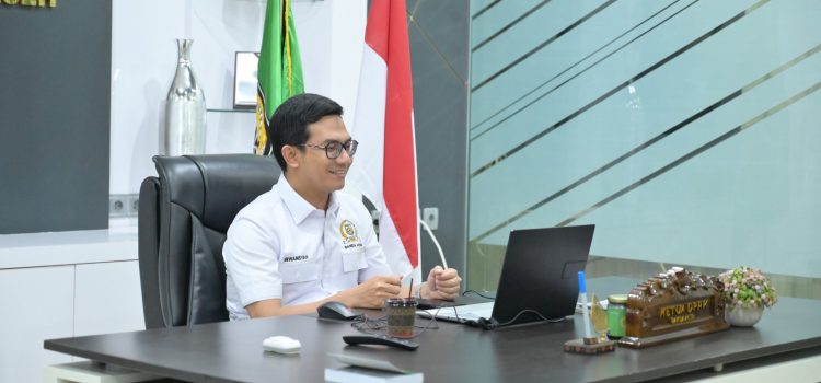 [FOTO] : Zoom Meeting tentang Makan Bergizi Gratis (Meningkatkan Akses Gizi Bagi Anak Sekolah di Aceh)