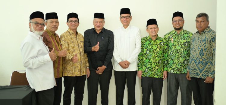 Pembukaan MUSWIL DMI Aceh & Seminar Memperkuat Eksistensi Perbankan Syariah di Aceh