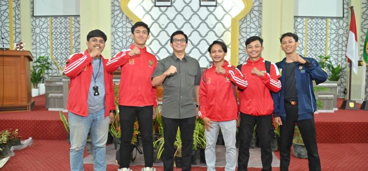 Ketua DPRK Banda Aceh menerima Audiensi dengan MB Gita Handayani