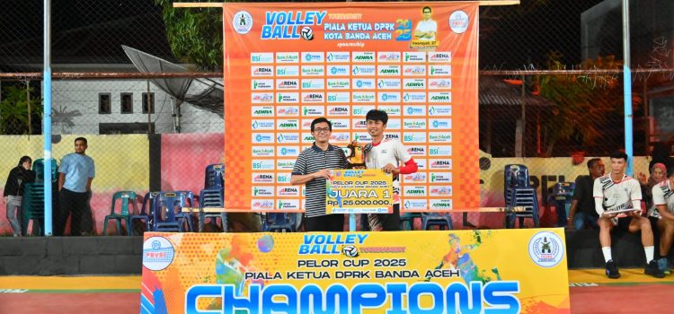 Ketua DPRK Banda Aceh, Irwansyah ST, menghadiri acara penutupan Open Turnamen Bola Voli Piala Ketua DPRK Banda Aceh