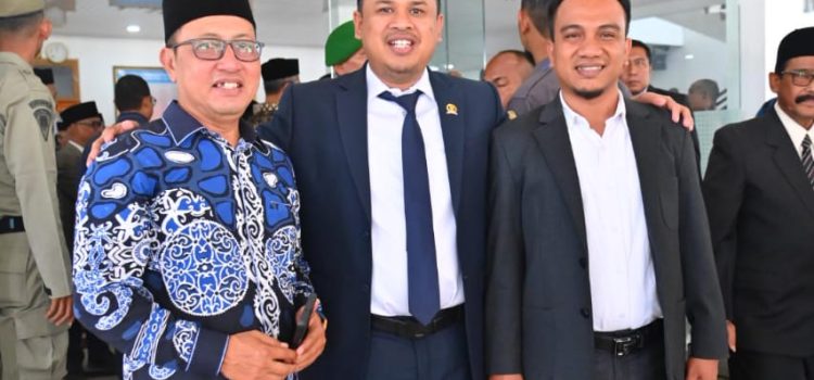 Wakil ketua I Dprk kota Banda Aceh Menghadiri sidang paripurna pelantikan Bupati/wakil bupati Pidie Jaya