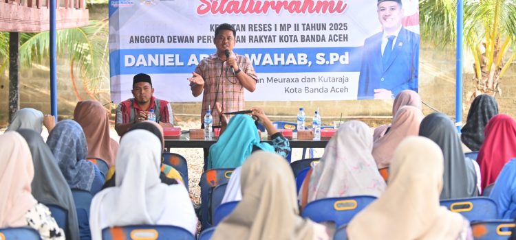 Galeri : Wakil Ketua I DPRK Kota Banda Aceh, Silaturrahmi bersama Warga Galeri : Wakil Ketua I DPRK Kota Banda Aceh, Silaturrahmi bersama Warga