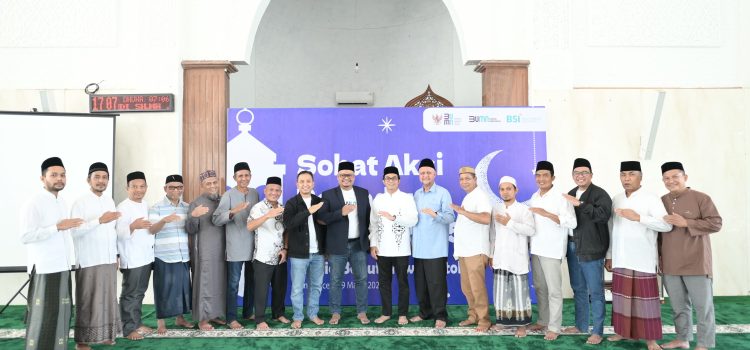Galeri : Ketua DPRK Banda Aceh Hadiri Acara “Sobat Aksi Ramadhan” di Masjid Babuttaqwa Batoh