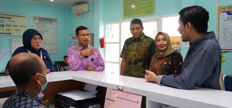 Kunjungi Puskesmas Kopelma Darussalam, Komisi IV DPRK Dorong Peningkatan Status BLUD Puskesmas
