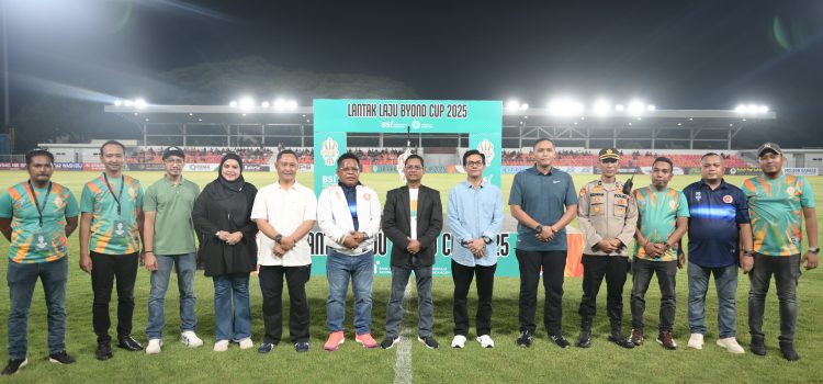 Galeri : Ketua DPRK Menghadiri Pembukaan Turnamen Lantak Laju Byond Cup Tahun 2025 Galeri : Ketua DPRK Menghadiri Pembukaan Turnamen Lantak Laju Byond Cup Tahun 2025