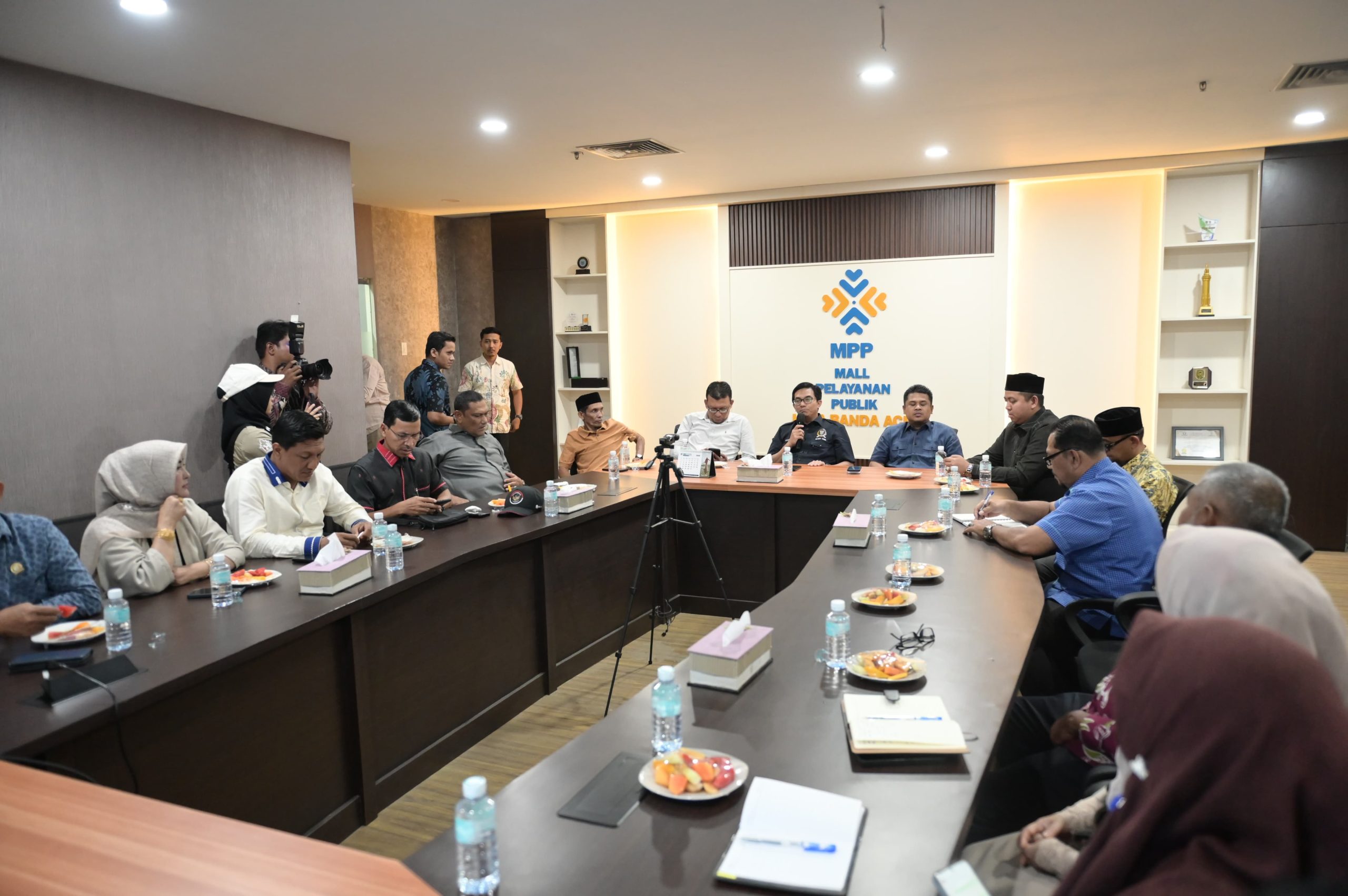 Banggar DPRK Banda Aceh Tinjau Mall Pelayanan Publik
