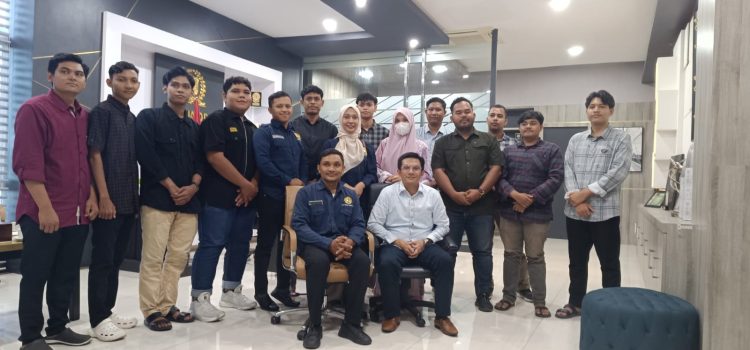 Ketua DPRK Terima Audiensi Mahasiswa Fokusgampi Ketua DPRK Terima Audiensi Mahasiswa Fokusgampi