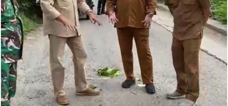 Ramza Harli Desak PUPR Pekerjaan Perbaikan Jalan Harus Berkualitas Ramza Harli Desak PUPR Pekerjaan Perbaikan Jalan Harus Berkualitas