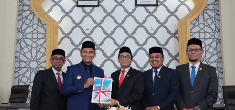 DPRK Banda Aceh Gelar Rapat Paripurna Penyerahan LKPJ Walikota Tahun Anggaran 2025 DPRK Banda Aceh Gelar Rapat Paripurna Penyerahan LKPJ Walikota Tahun Anggaran 2025