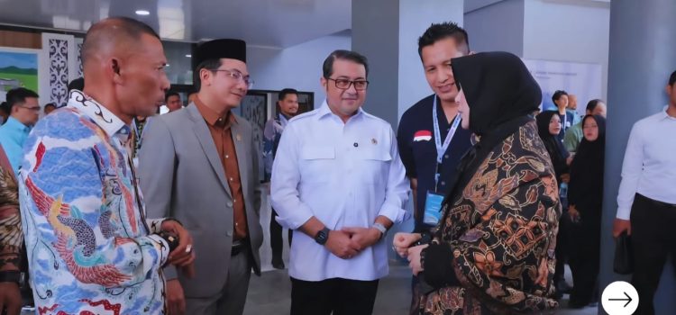 Ketua DPRK Banda Aceh dan Wali Kota Hadiri Relaunching Amanah