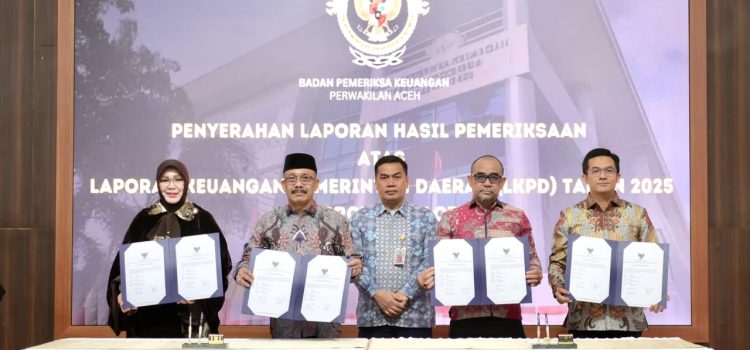 Wali Kota dan Ketua DPRK Terima WTP, yang ke-18 Kali Berturut-turut Dari BPK RI