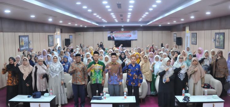 Farid Nyak Umar : Majelis Taklim Pilar Ketahanan Keluarga Islami di Banda Aceh