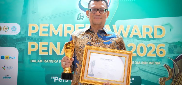 Masuk Daftar Penerima Pemred Award 2026 dari Aceh, Dr. Musriadi Raih Penghargaan Bidang Komunikasi Publik Masuk Daftar Penerima Pemred Award 2026 dari Aceh, Dr. Musriadi Raih Penghargaan Bidang Komunikasi Publik