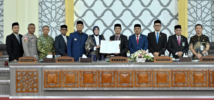Seluruh Fraksi Terima Rancangan Qanun Pertangungjawaban Pelaksanaan APBK Banda Aceh Tahun Anggaran 2025